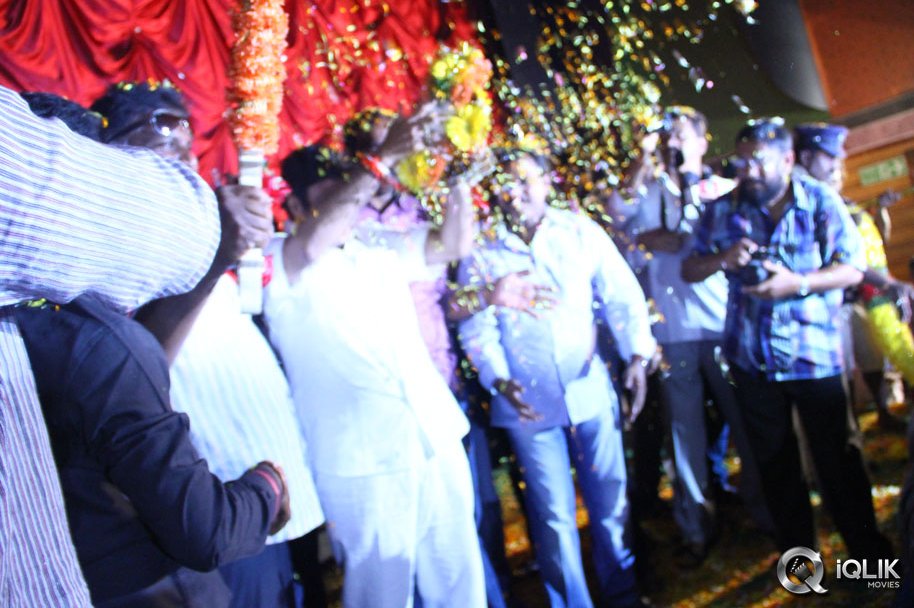 Legend-Movie-Team-Success-Tour